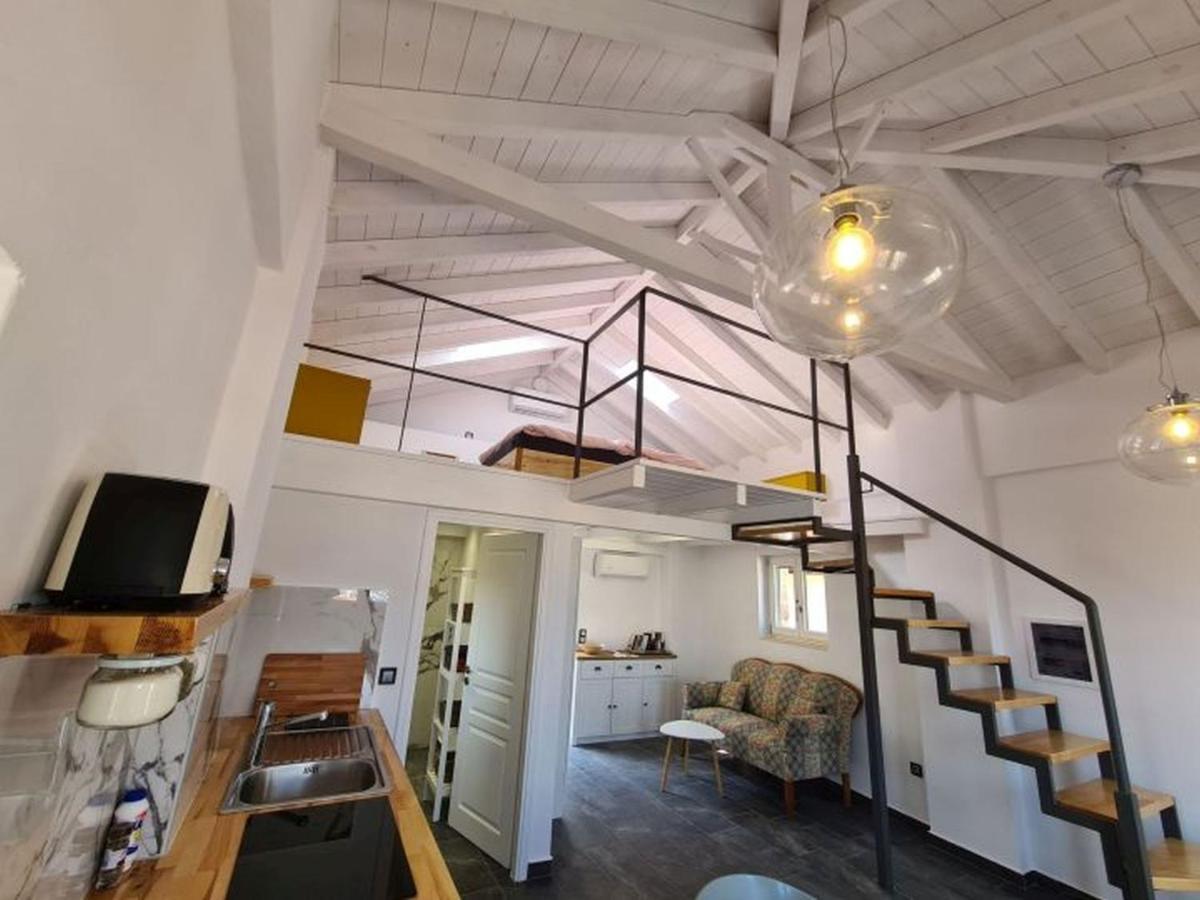 Gythio Townhouse Apartment Exterior photo