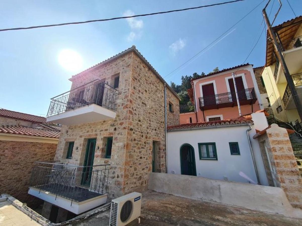 Gythio Townhouse Apartment Exterior photo